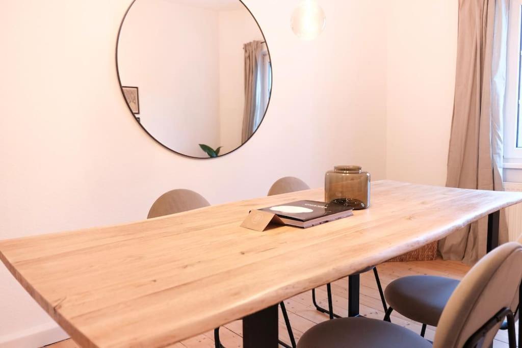 Stadtoase Design Wohnung In Der Altstadt Von Koblenz Кобленц Экстерьер фото