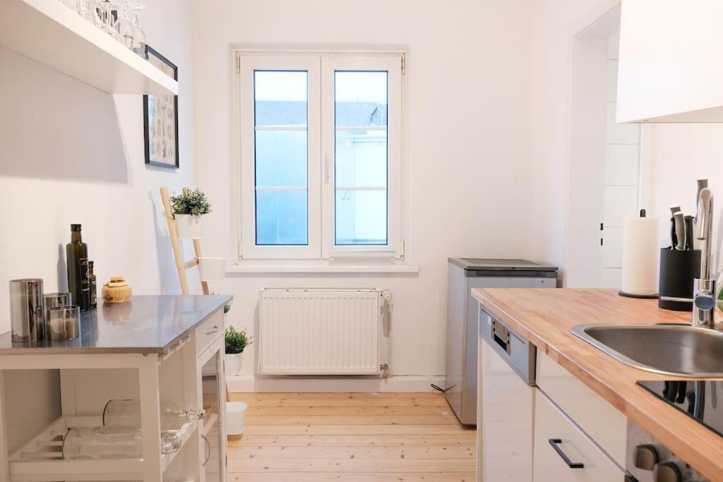 Stadtoase Design Wohnung In Der Altstadt Von Koblenz Кобленц Экстерьер фото